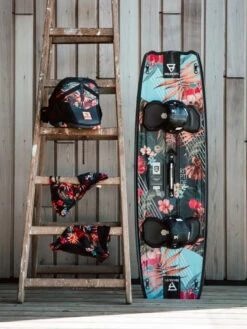 Brunotti Riptide Blossom Kiteboard Complete W/ Straps 12 Brunotti Riptide Blossom Kiteboard Complete W/ Straps -Sports Surf Store riptide blossom lifestyle 80833.1671650076